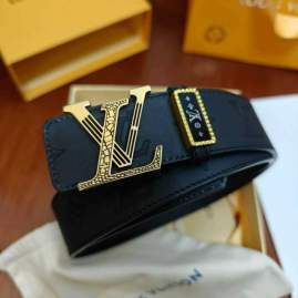 Picture of Louis Vuitton Belts _SKUfw134823132fw